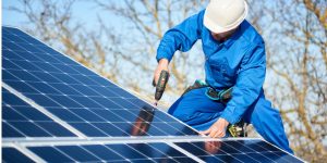 Installation Maintenance Panneaux Solaires Photovoltaïques à Bussiares